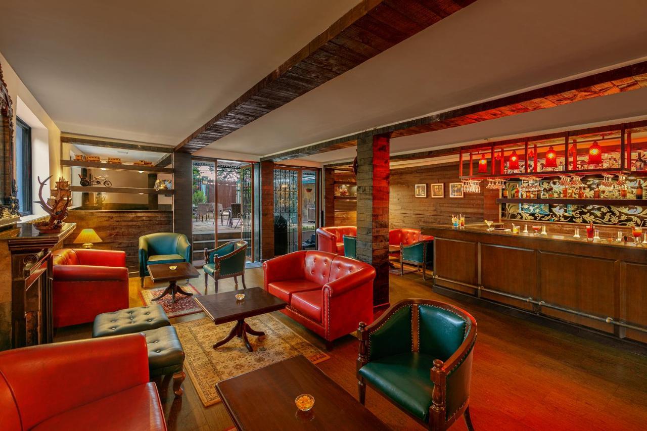 נייניטל Shervani Hilltop Resort מראה חיצוני תמונה