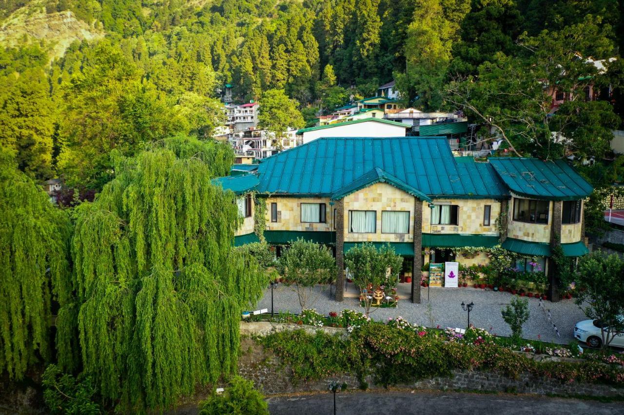 נייניטל Shervani Hilltop Resort מראה חיצוני תמונה